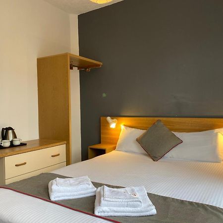 Alumhurst Hotel Blackpool Buitenkant foto