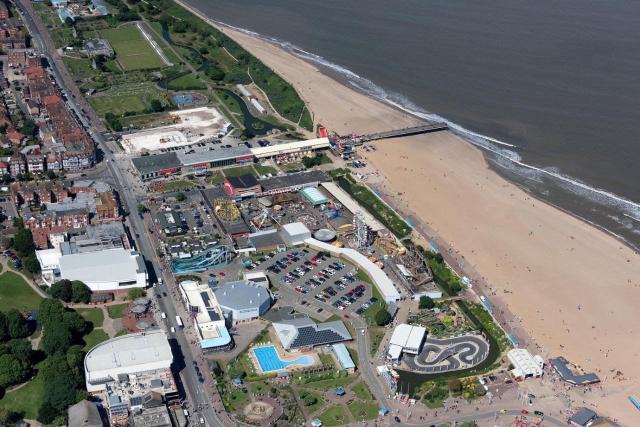 Alumhurst Hotel Blackpool Buitenkant foto