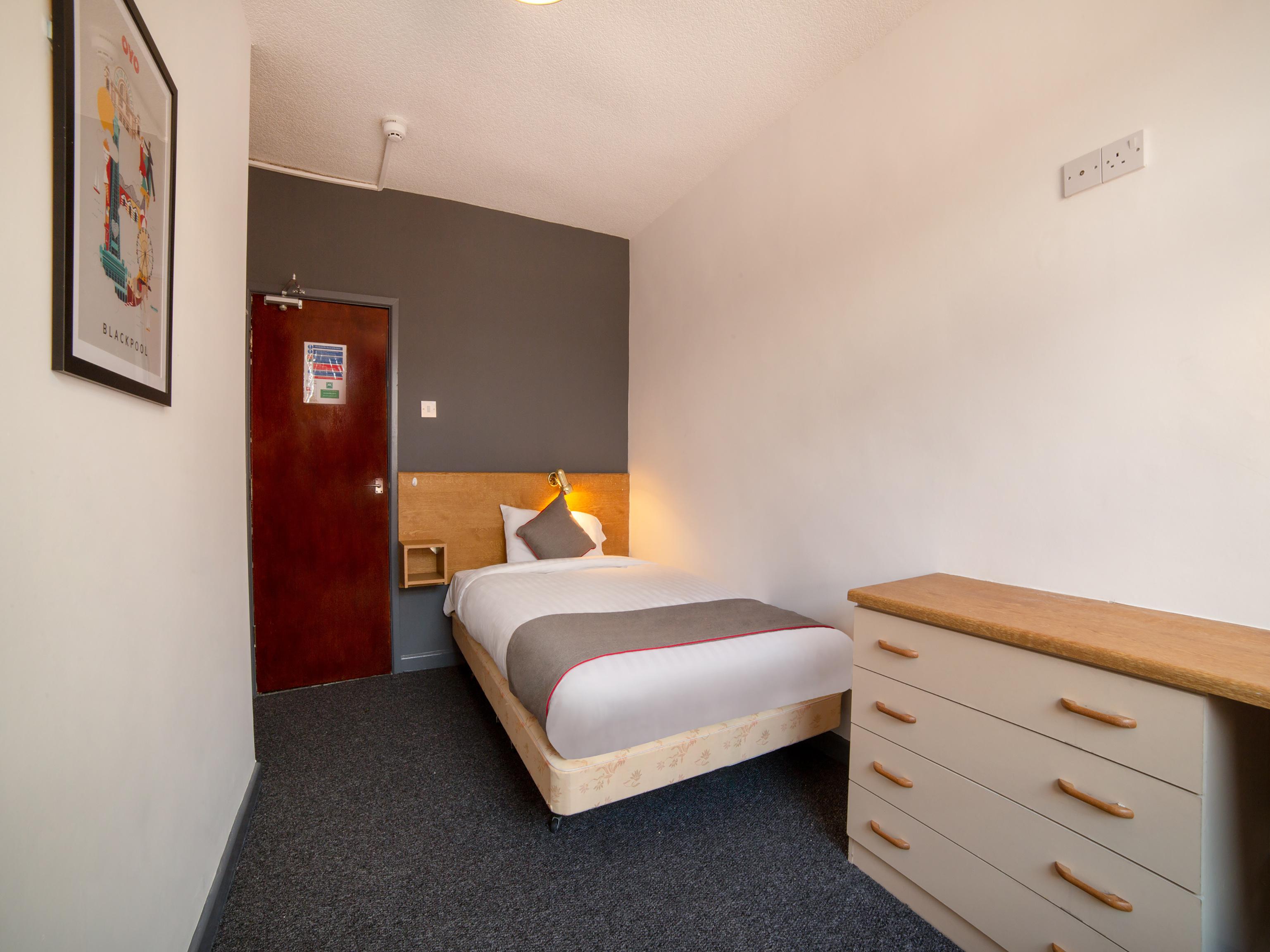 Alumhurst Hotel Blackpool Buitenkant foto