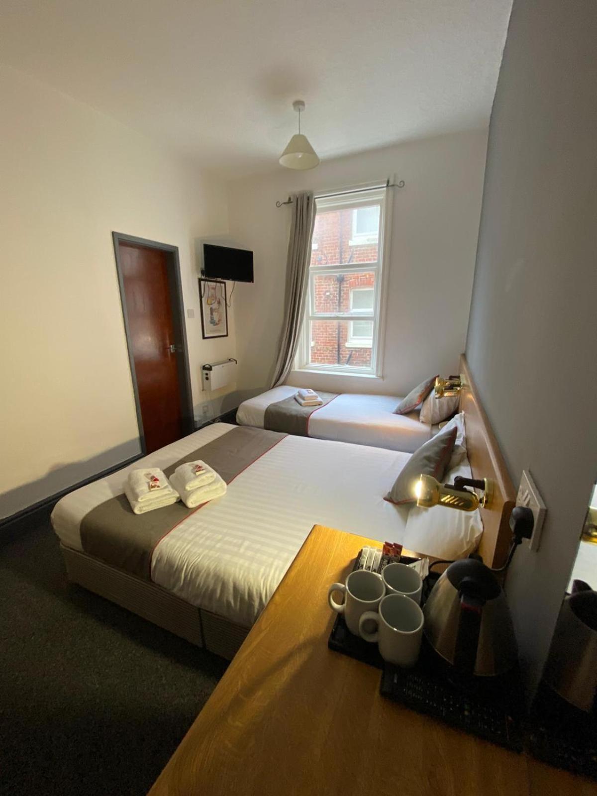 Alumhurst Hotel Blackpool Buitenkant foto