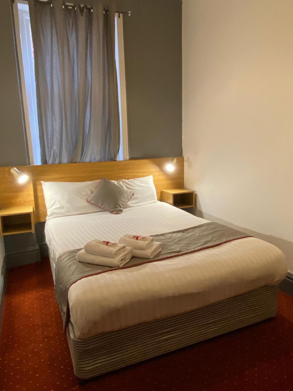 Alumhurst Hotel Blackpool Buitenkant foto