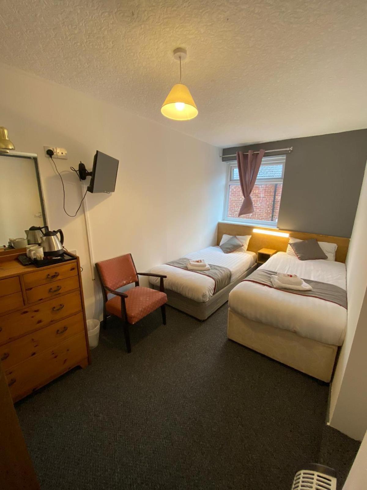 Alumhurst Hotel Blackpool Buitenkant foto